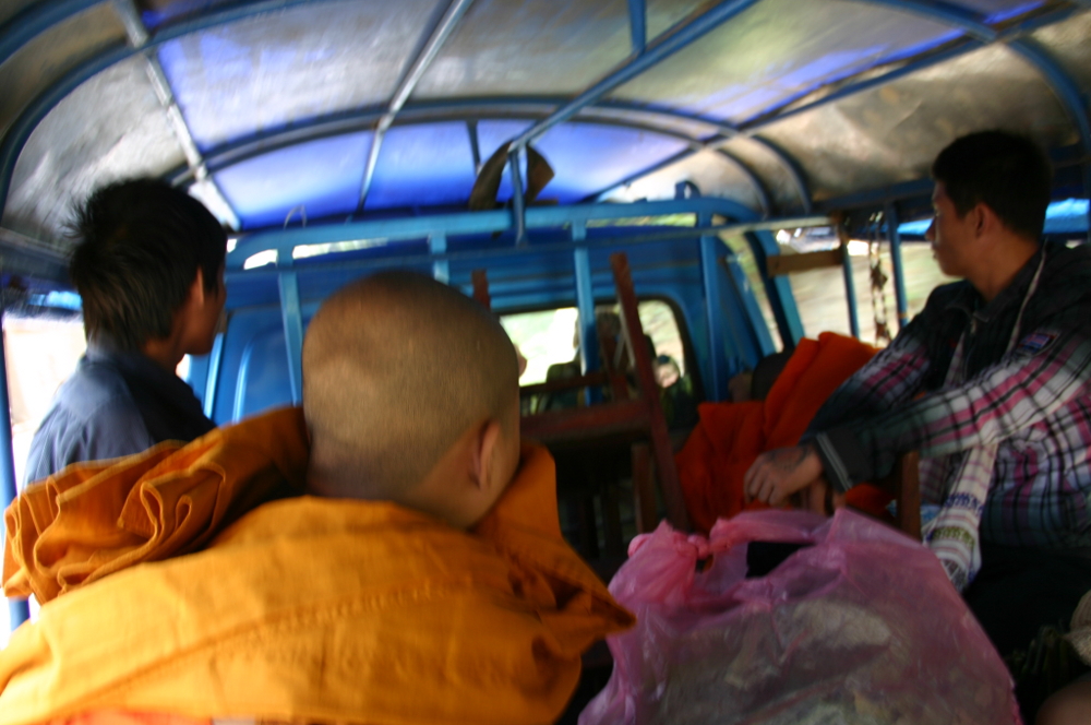 Монахи в маршрутке