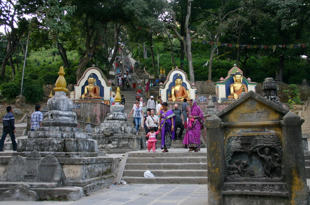 Лестница к Сваямбху