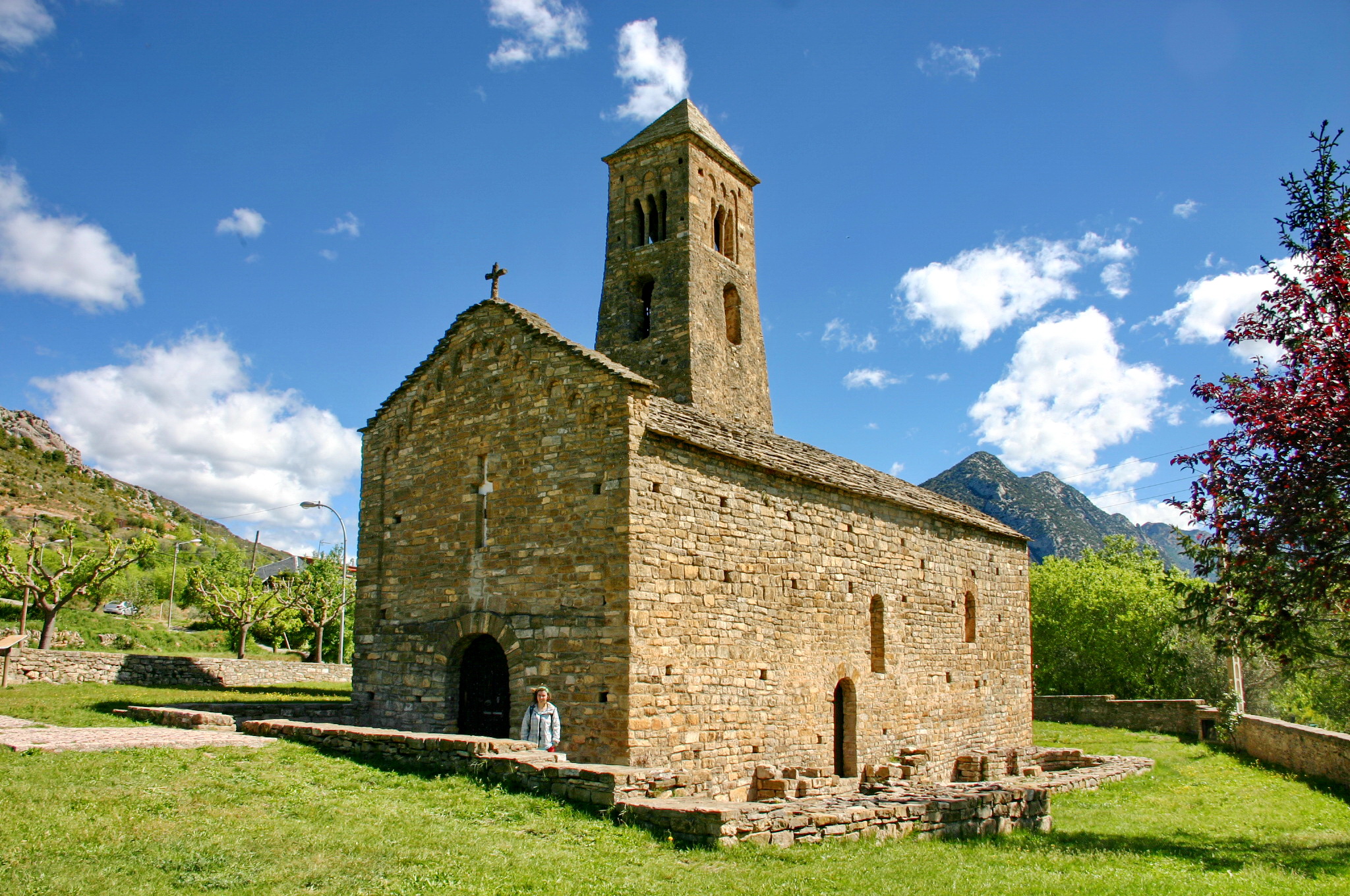 Церковь 11 века в Испании